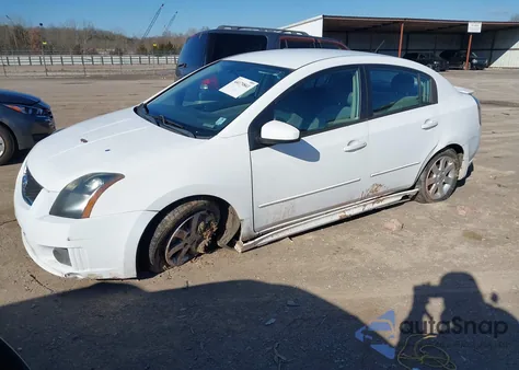 2009 Nissan Sentra 2.0Sr z USA, uszkodzony, nr VIN 3N1AB61E59L659481